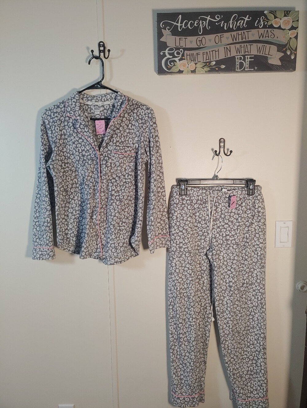 DKNY Small Girly Gray Leopard With Pink Detail Long Sleeve Pajama Set